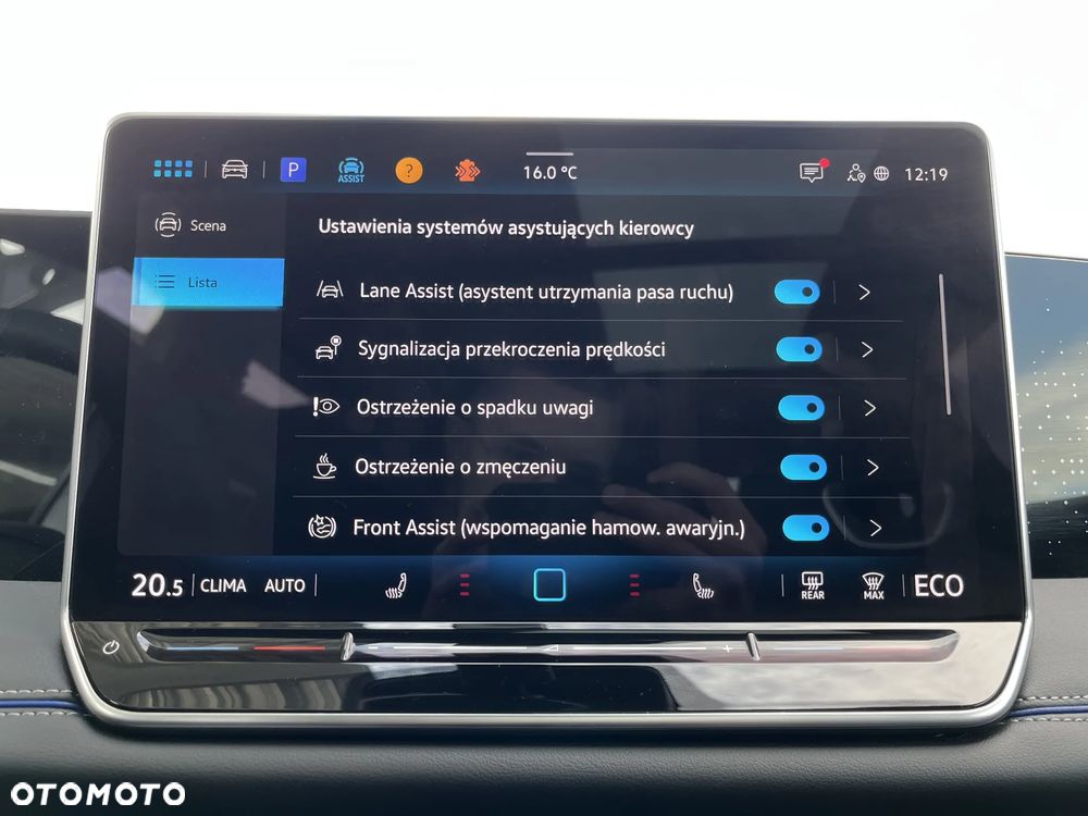 Volkswagen Tiguan - 36