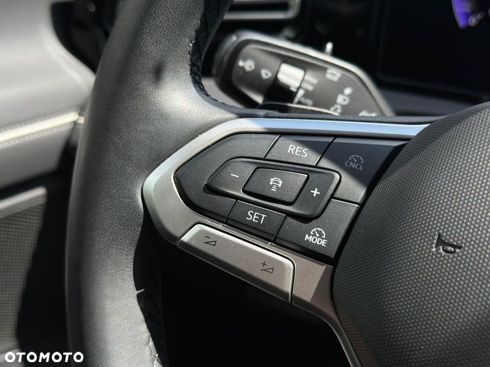 Volkswagen Tiguan 1.5 eTSI Elegance DSG - 14
