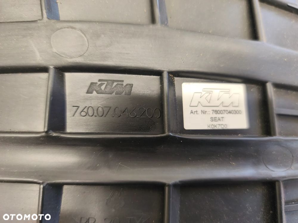Kanapa, fotel przód, siedzenie kierowcy KTM 690 Duke - 14