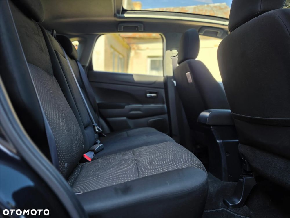 Mitsubishi ASX - 19
