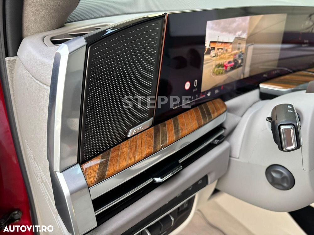 Cadillac Escalade - 21