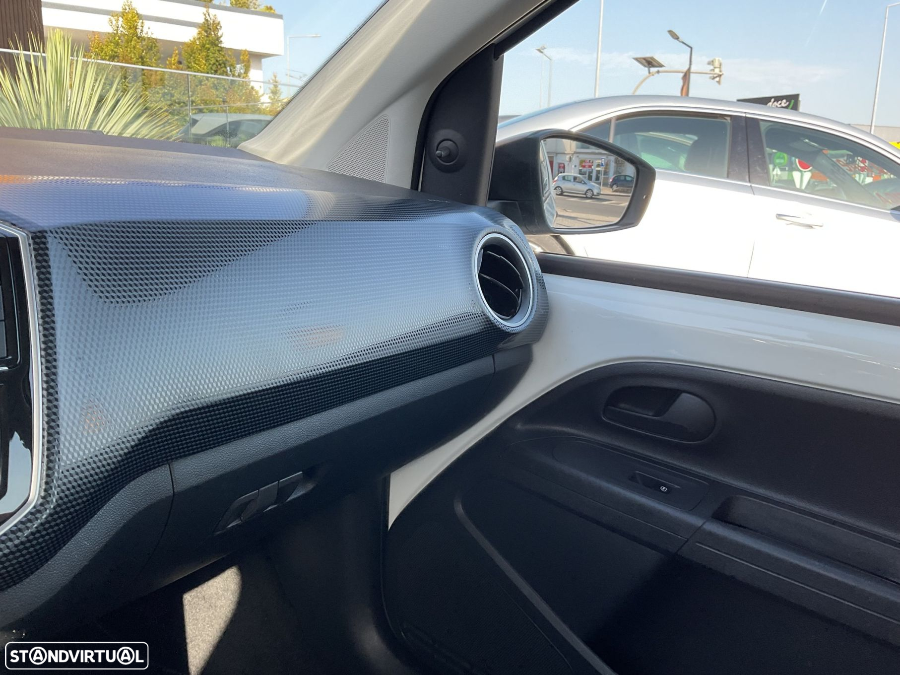 VW e-Up! Confort - 28