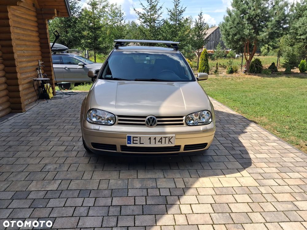 Volkswagen Golf - 17