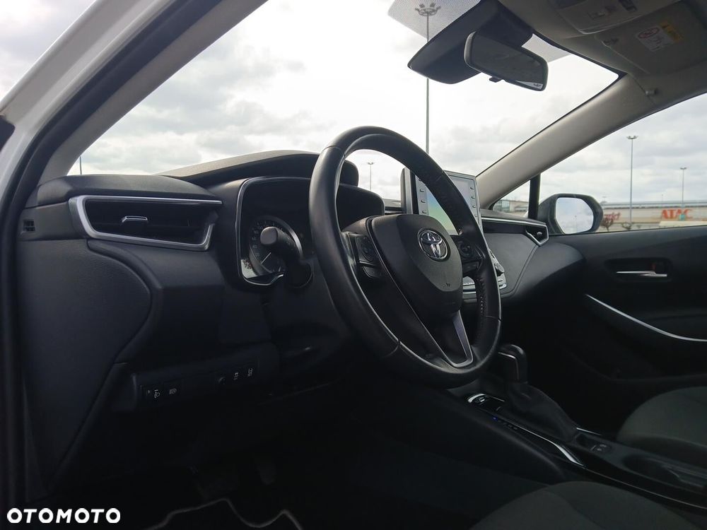 Toyota Corolla 1.8 Hybrid Comfort - 19