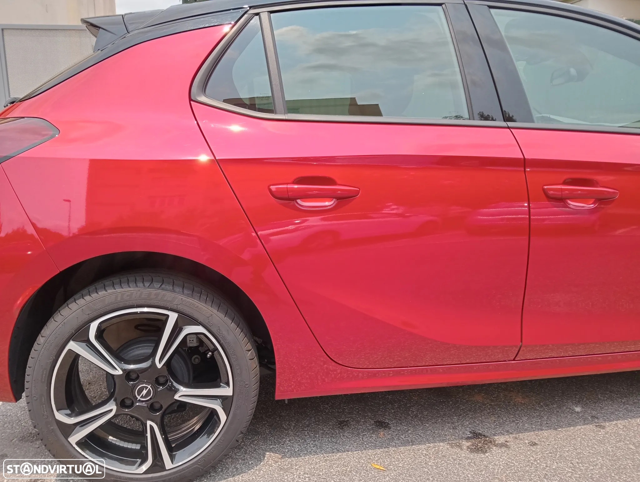 Opel Corsa 1.2 T GS - 4