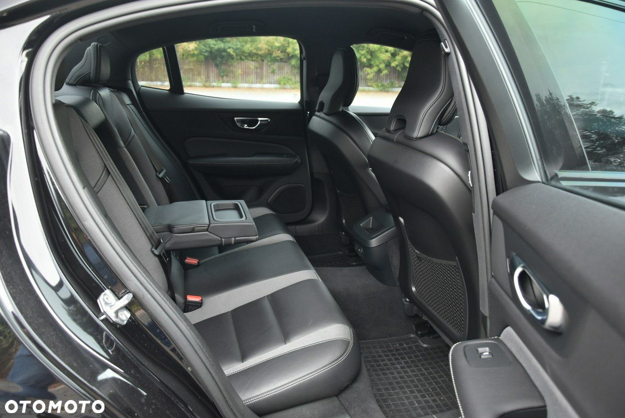 Volvo S60 - 14