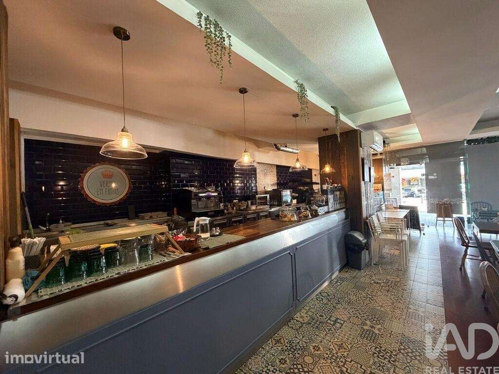 Snack-bar em Cedofeita, Santo Ildefonso, Sé, Miragaia, São Nicolau e V - Grande imagem: 4/26
