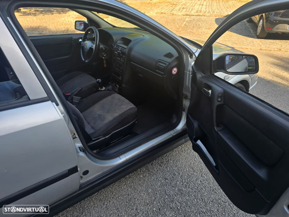 Opel Astra Caravan 2.0 DTi Club - 5