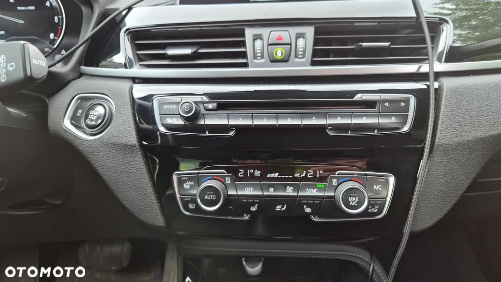 BMW X1 xDrive18d - 12