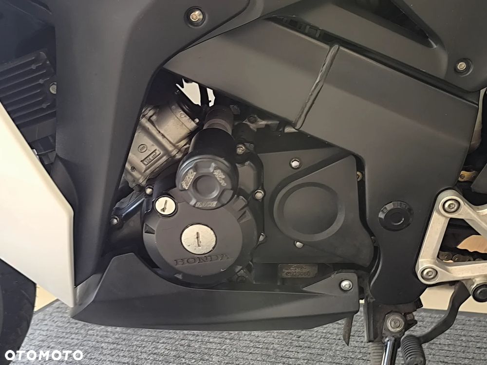 Honda CBR - 21