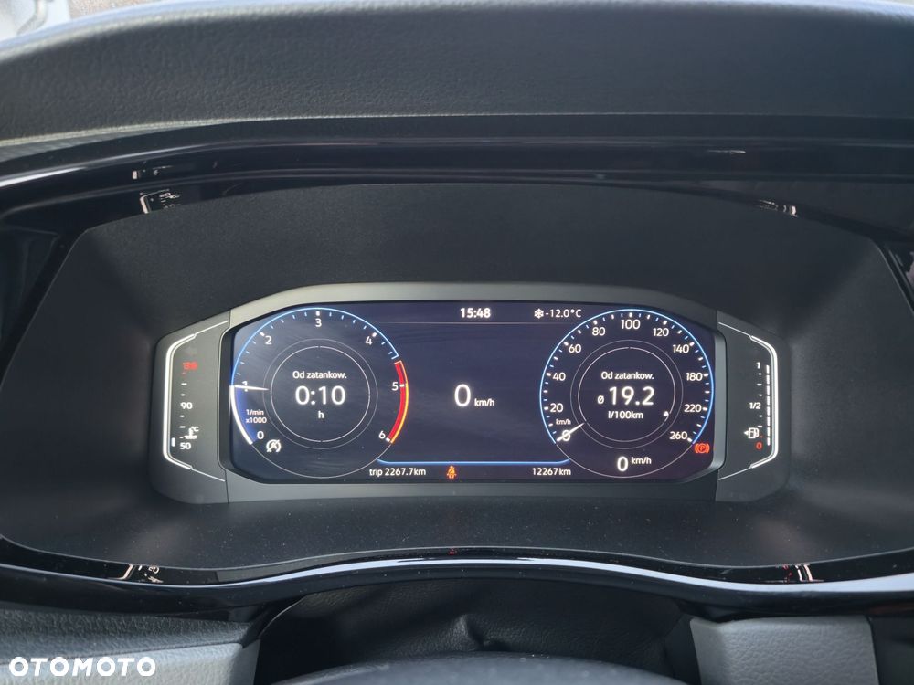 Volkswagen Transporter Kombi L1H1 - 11