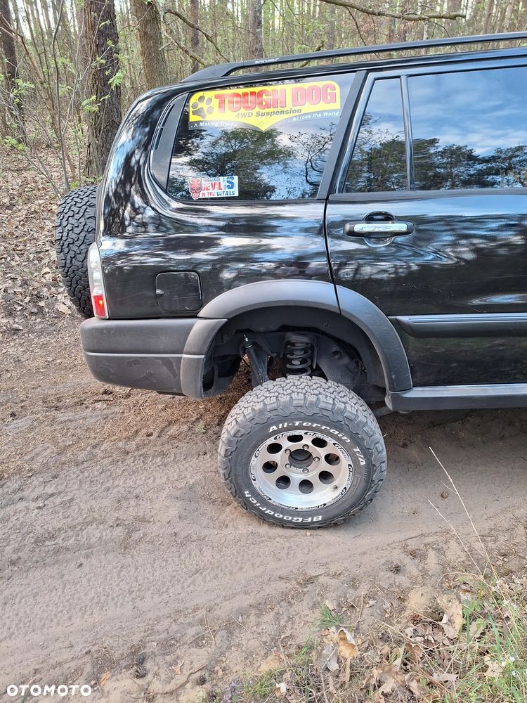 Suzuki Grand Vitara - 24