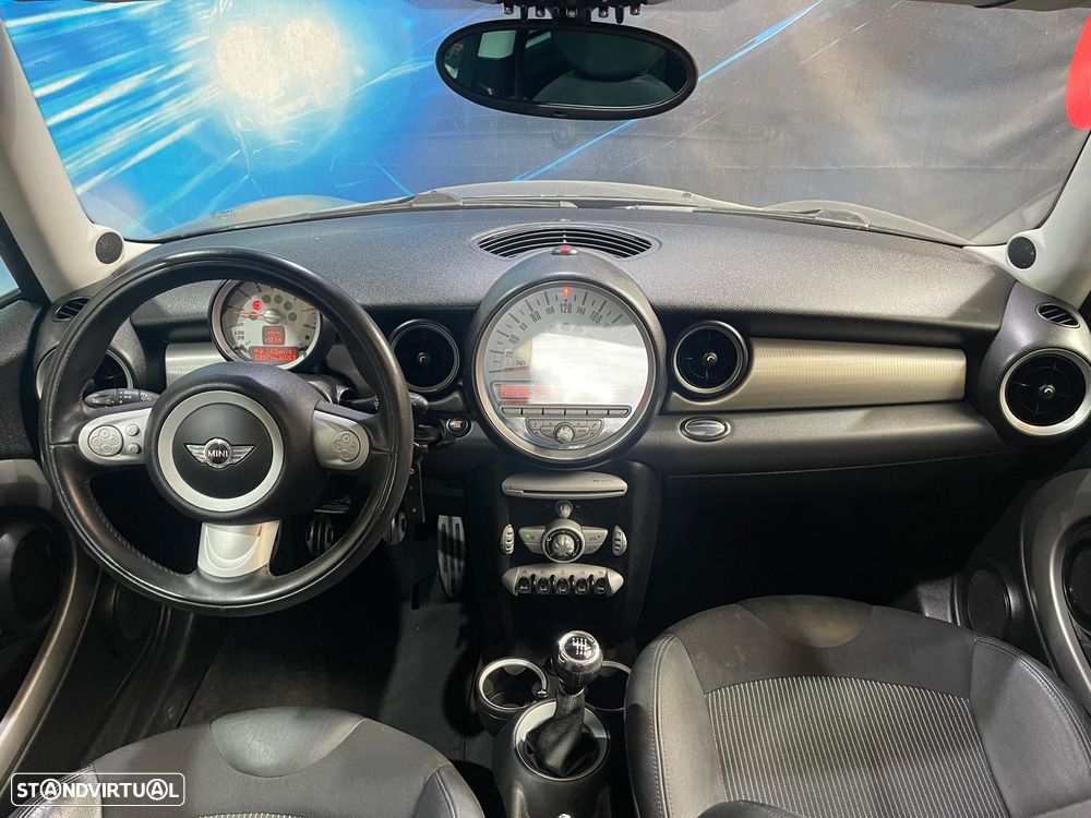 MINI 3 Portas Cooper S - 32