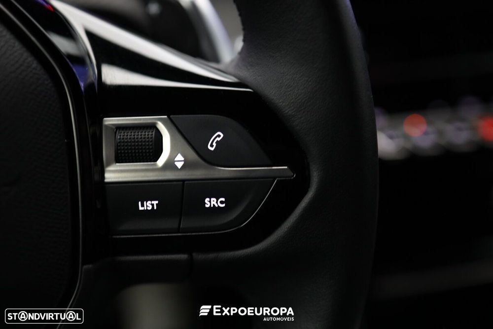 Peugeot 2008 1.2 PureTech Allure Pack EAT8 - 12