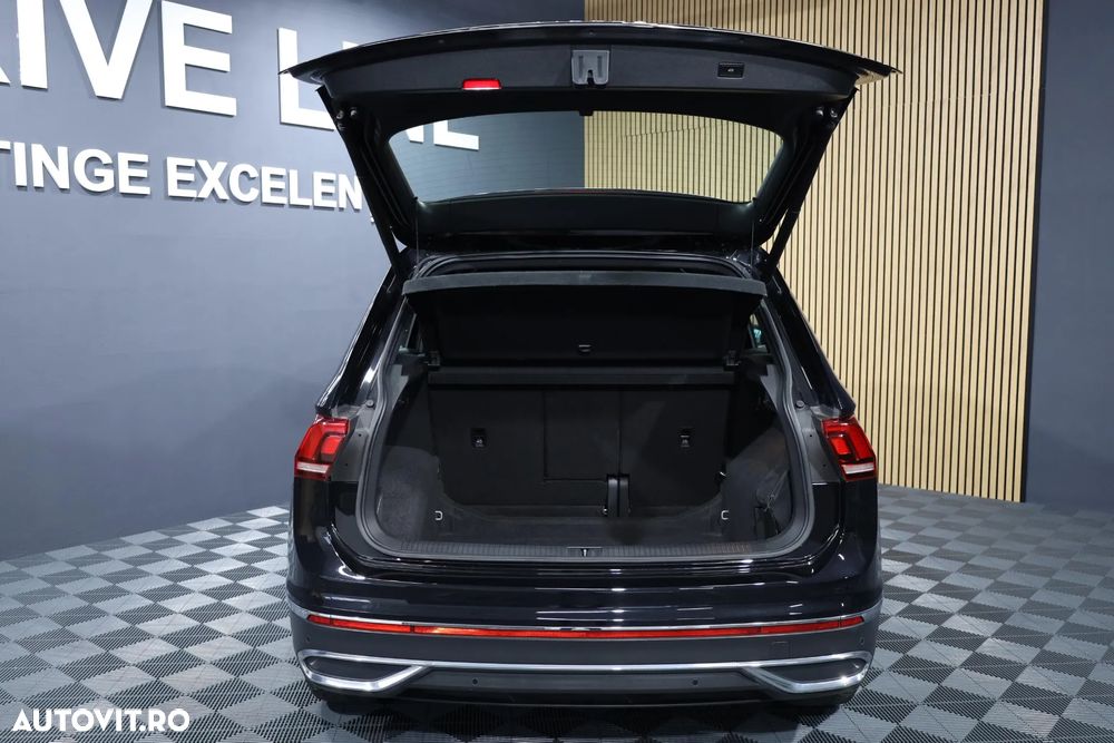 Volkswagen Tiguan 2.0 TDI SCR 4MOTION DSG Elegance - 26