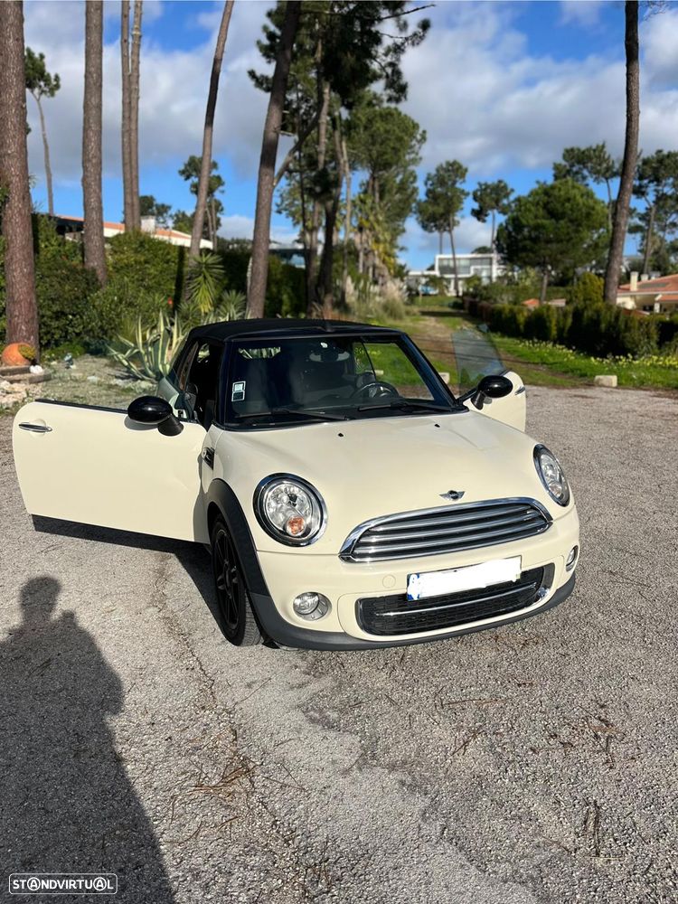 MINI Cabrio Cooper D - 2