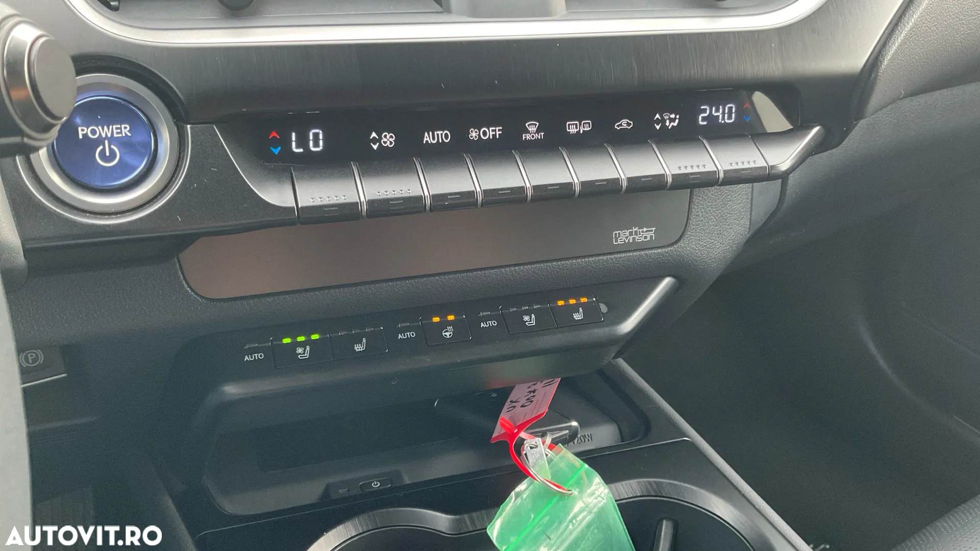 Lexus UX 300e Luxury - 26