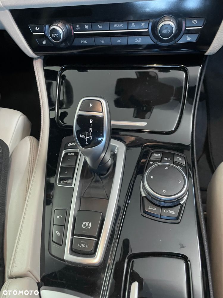 BMW Seria 5 - 21