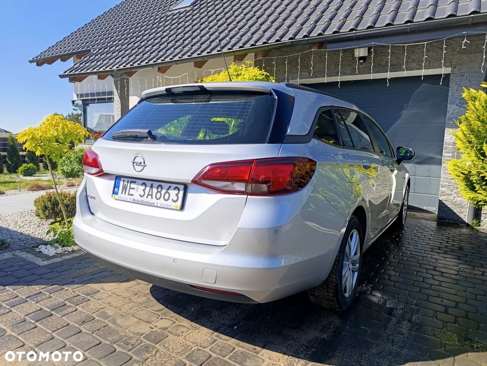 Opel Astra 1.2 T Business Elegance S&S - 7