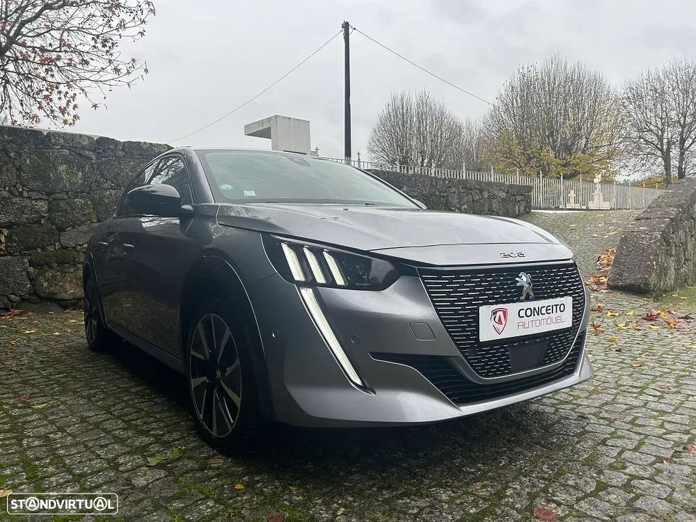 Peugeot e-208 GT Pack - 5