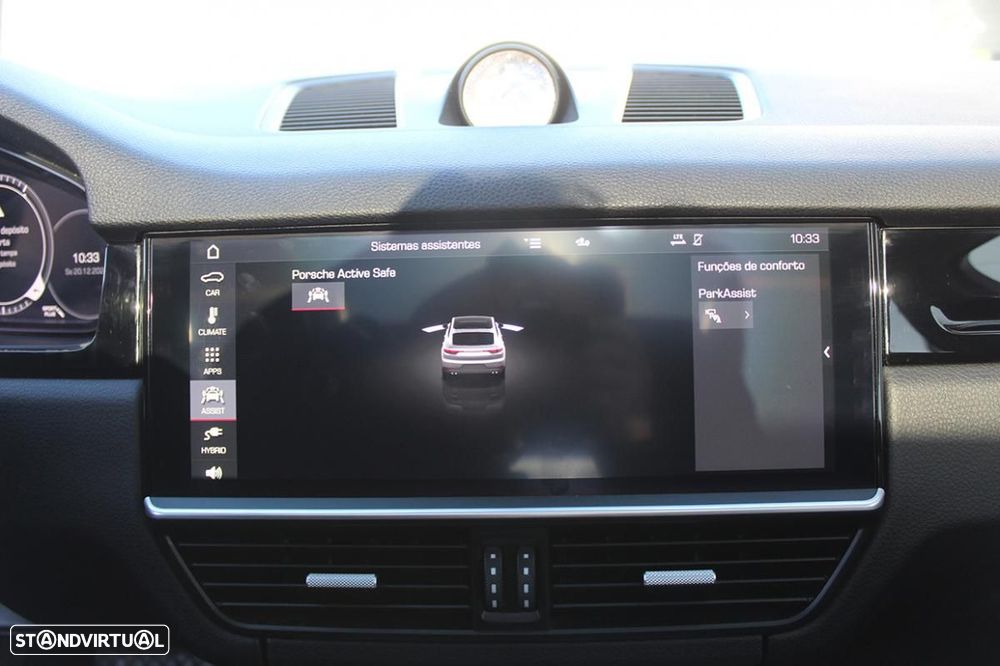 Porsche Cayenne Coupé E-Hybrid - 35