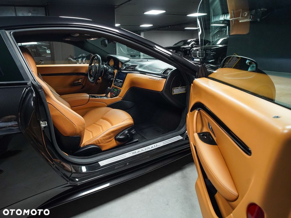 Maserati GranTurismo Sport - 14
