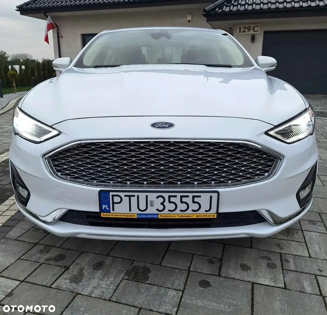 Ford Fusion 2.0 EcoBoost Titanium - 3