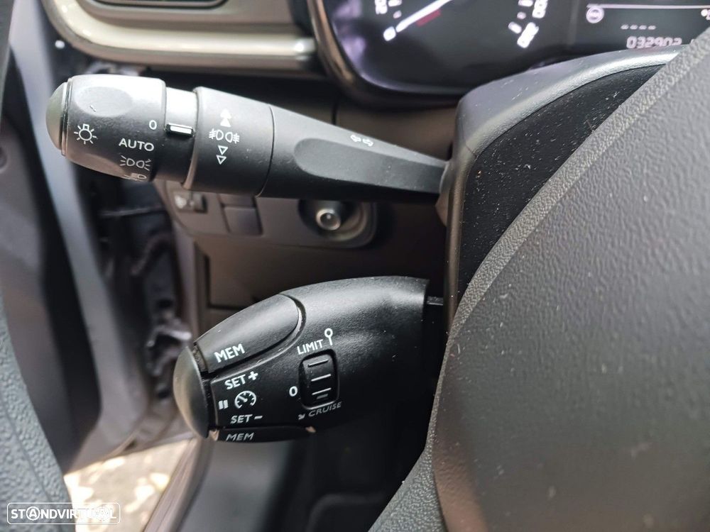 Citroën C3 1.2 PureTech C-Series - 27