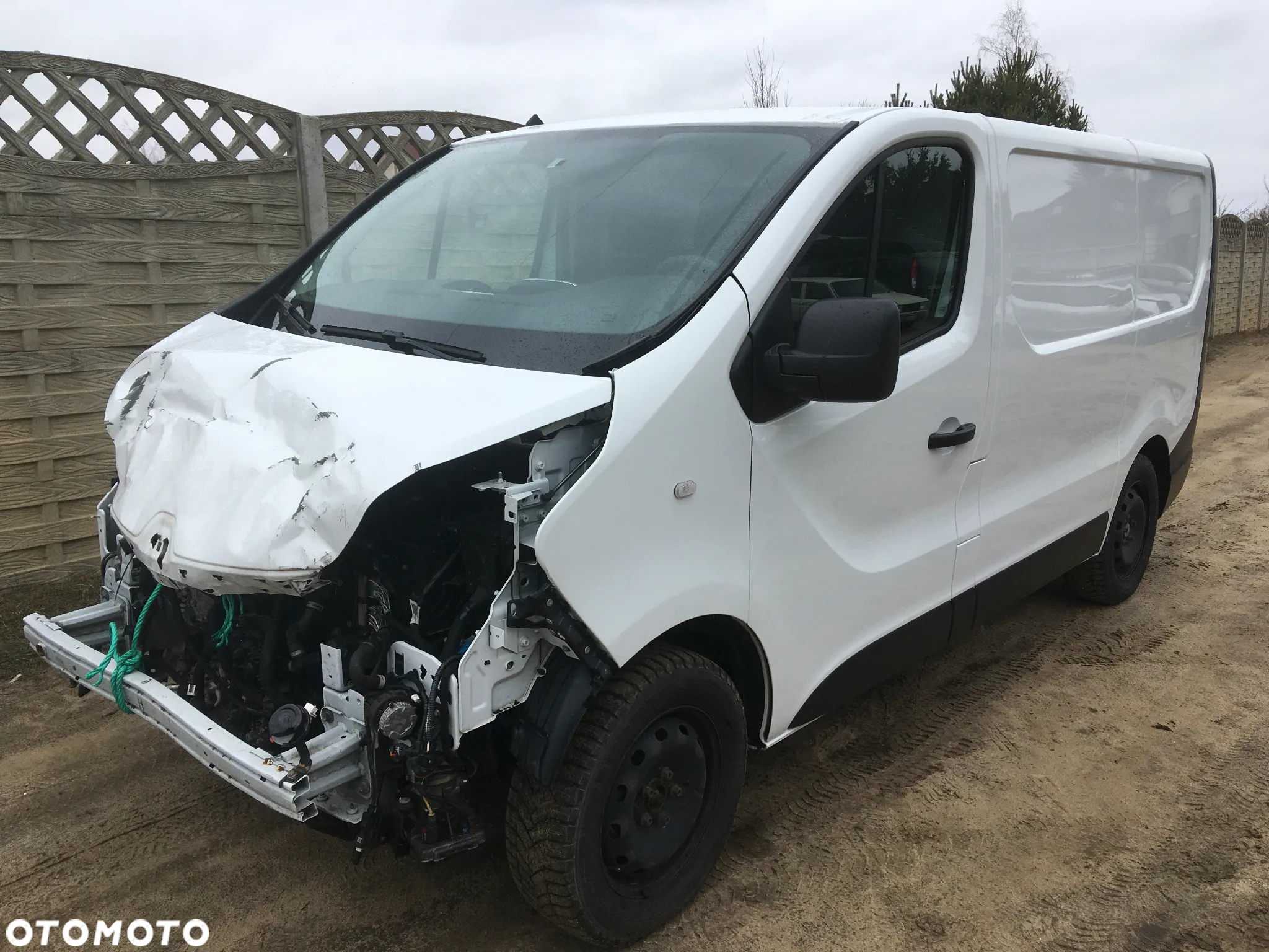 Renault TRAFIC - 6