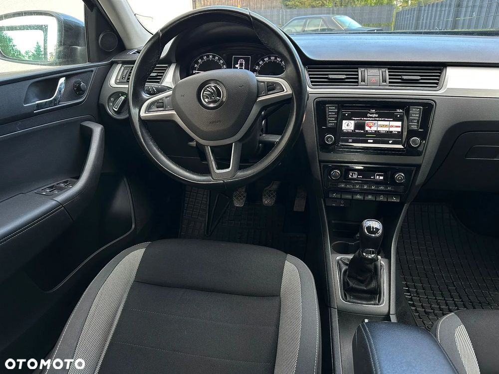 Skoda RAPID 1.4 TDI DPF Ambition - 23
