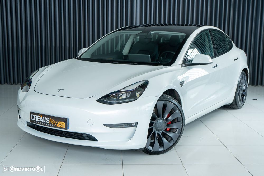 Tesla Model 3 Performance Dual Motor AWD - 24