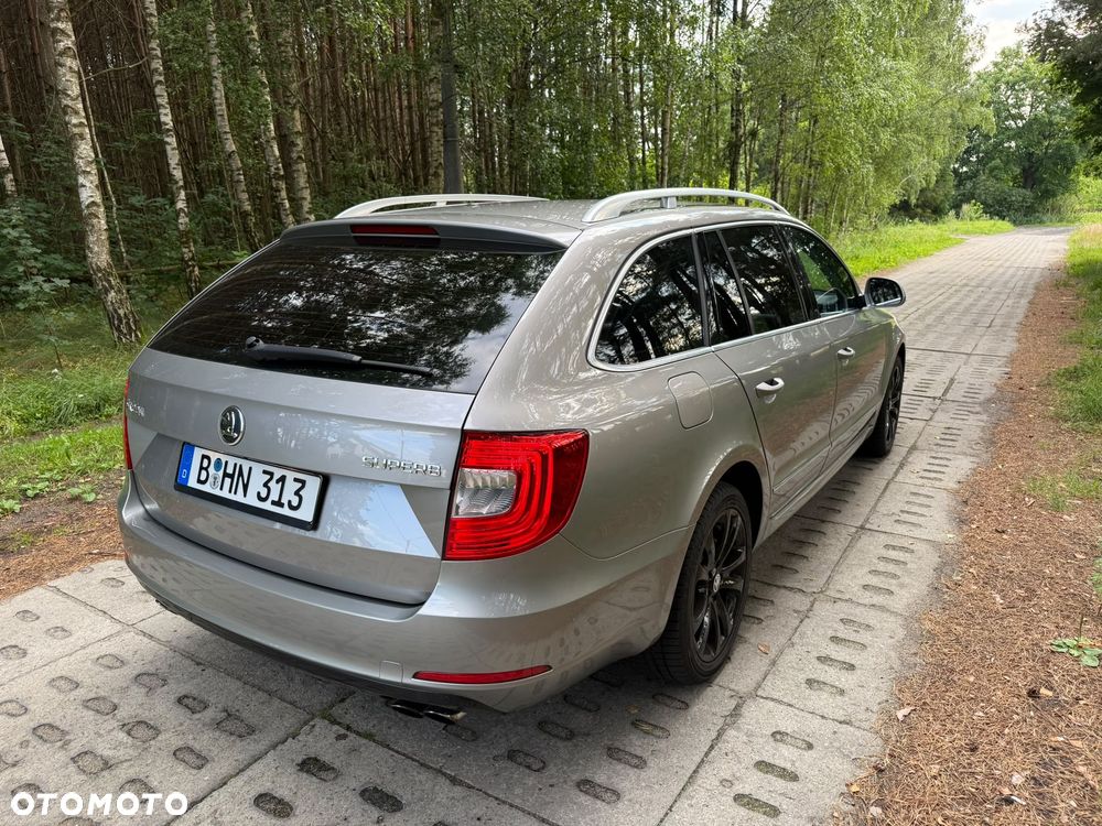 Skoda Superb 2.0 TSI Elegance DSG - 6