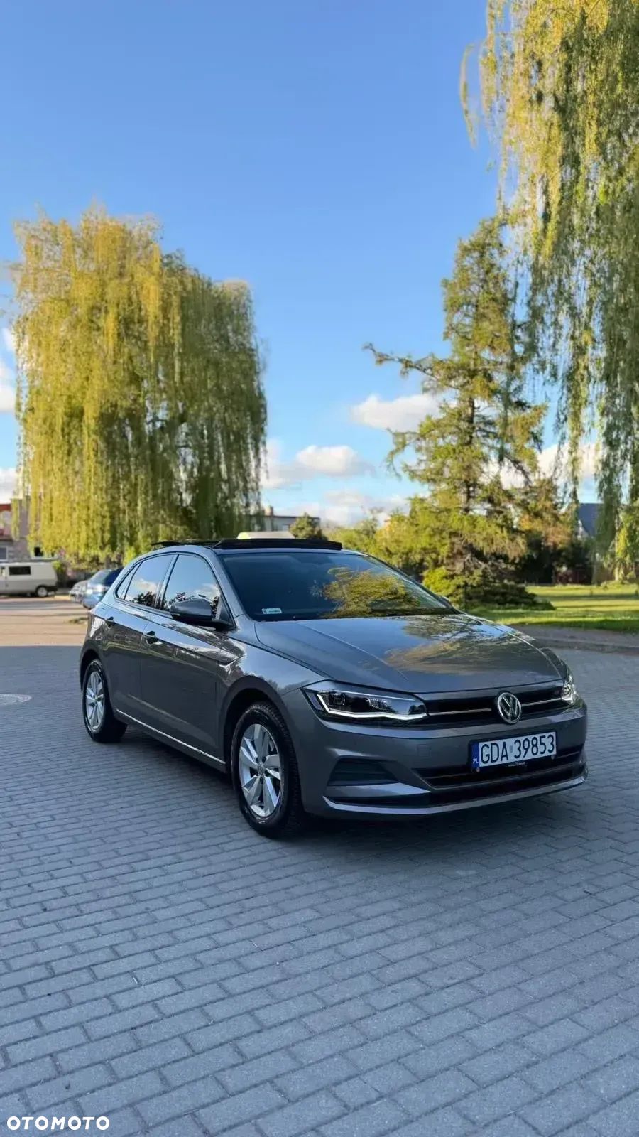 Volkswagen Polo 1.0 TSI Comfortline - 1