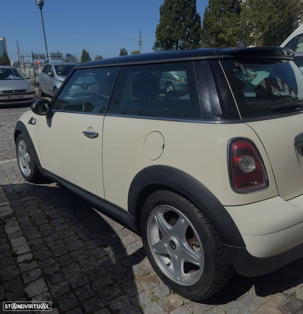 MINI 3 Portas Cooper D - 10