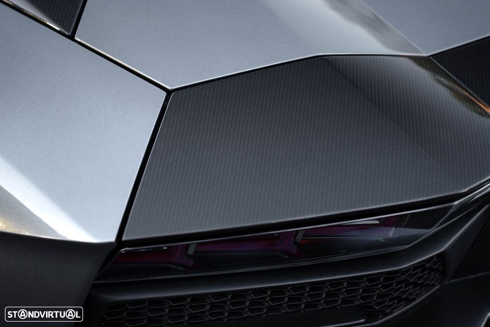 Lamborghini Aventador 6.5 V12 LP740-4 S - 33