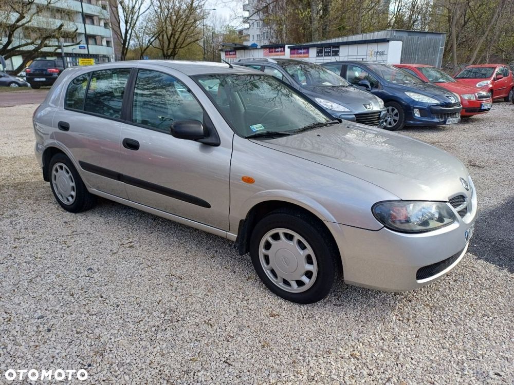 Nissan Almera - 3