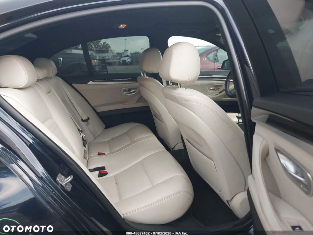 BMW Seria 5 535i Sport-Aut Modern Line - 10