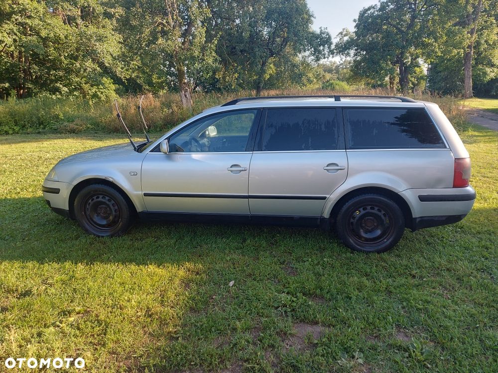 Volkswagen Passat - 2
