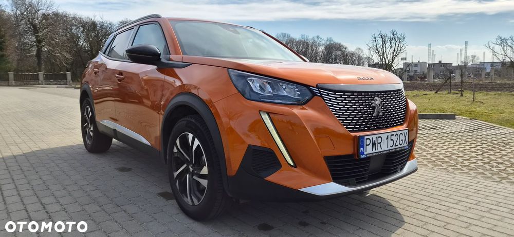 Peugeot 2008 BlueHDi 130 Allure S&S EAT8 - 10