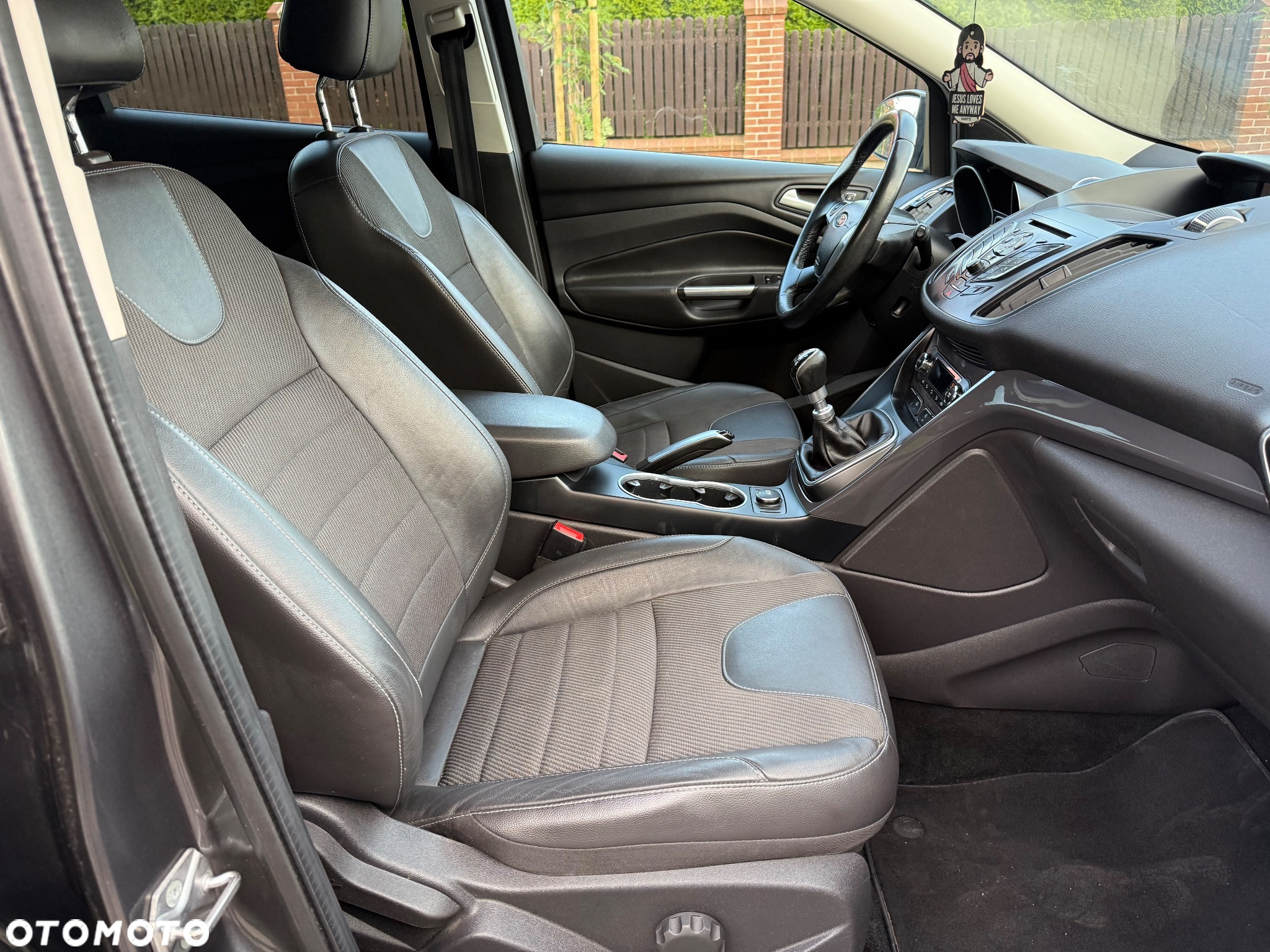 Ford Kuga - 5