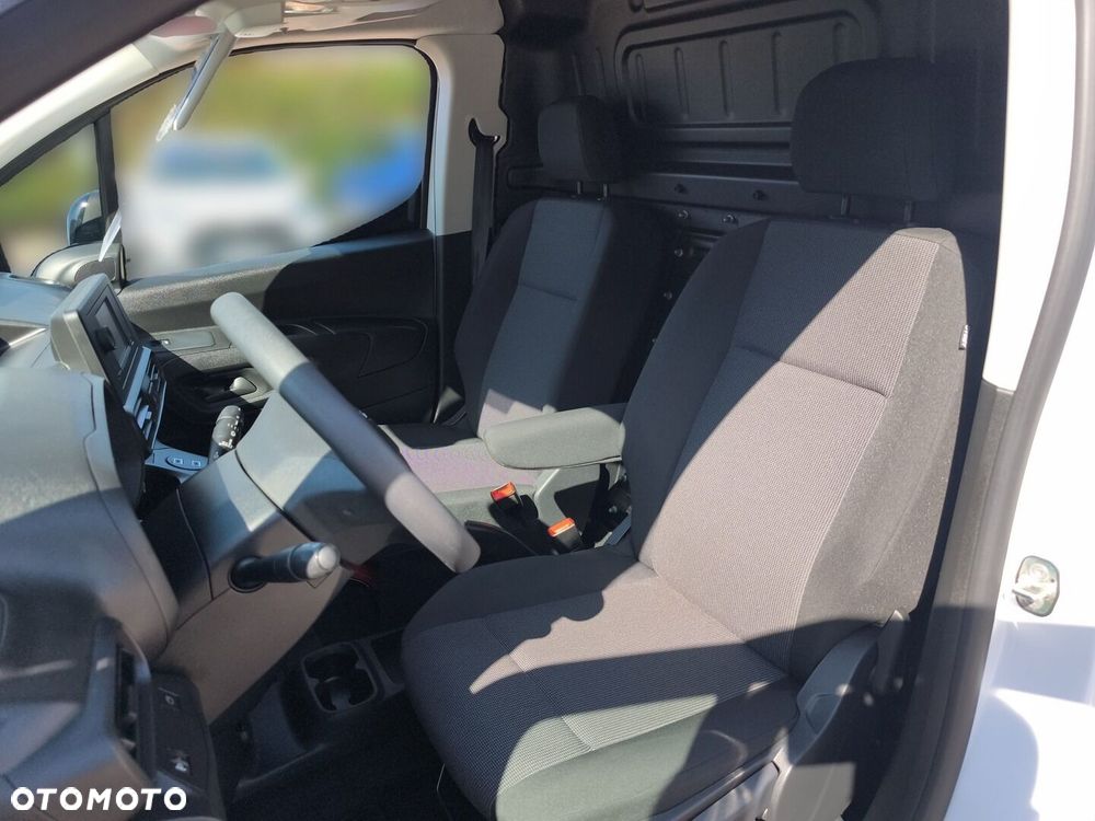 Toyota PROACE CITY - 14