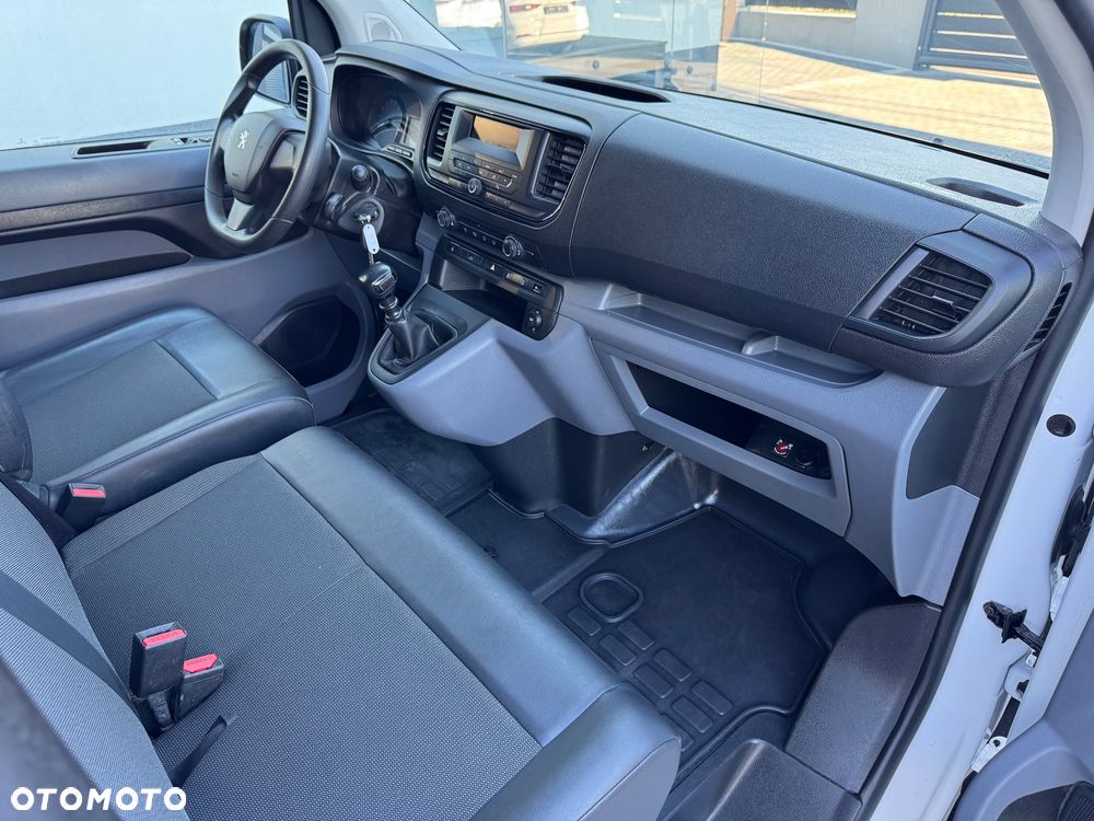 Peugeot Expert Jumpy Scudo Proace - 26