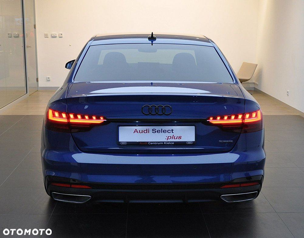 Audi A4 Limousine - 3