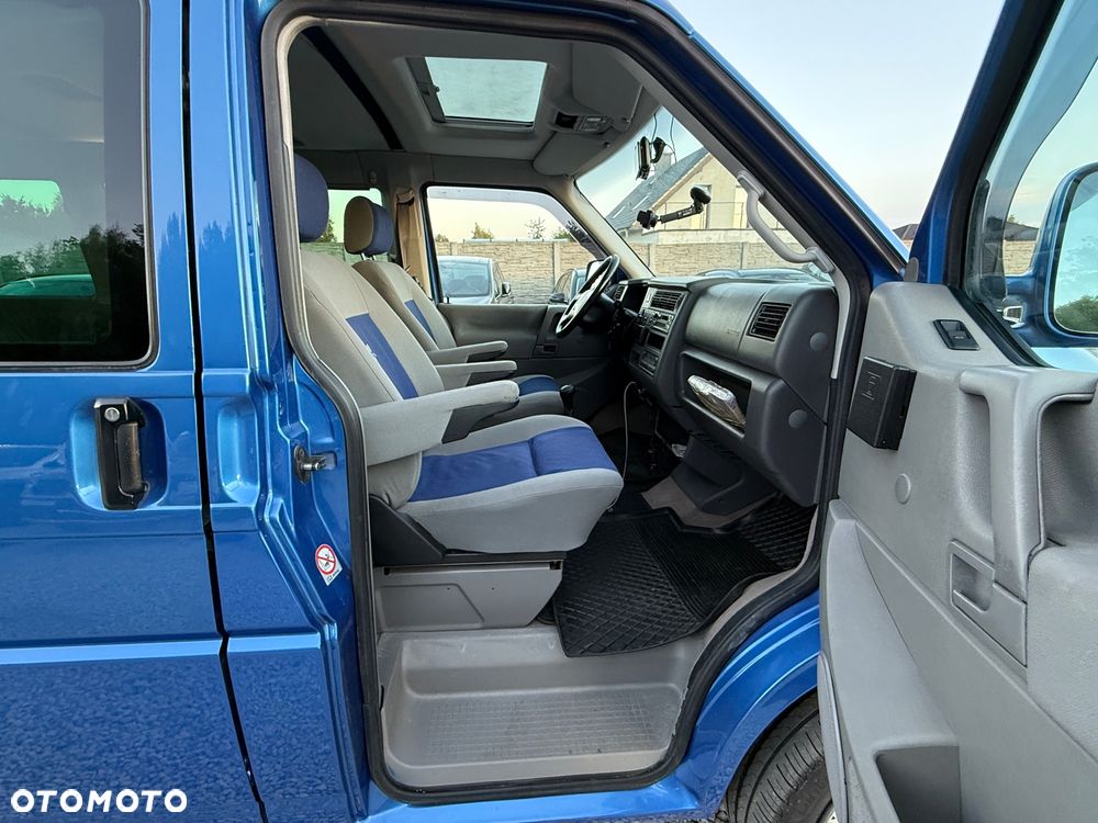 Volkswagen Multivan TDI - 13