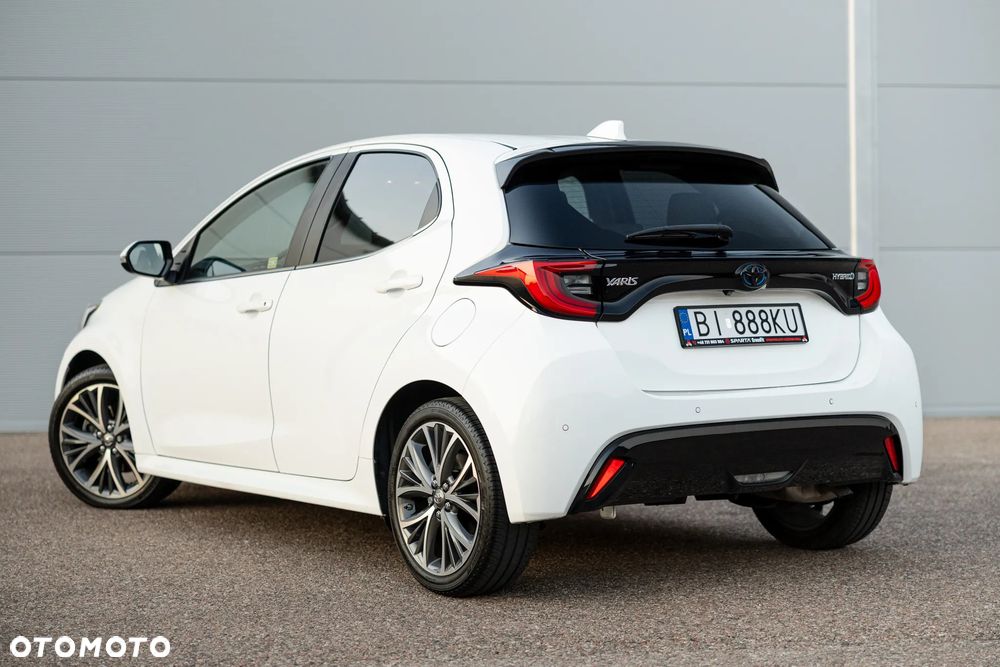 Toyota Yaris Hybrid 1.5 Executive - 14