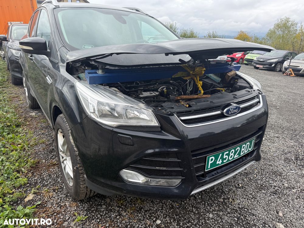 Ford Kuga 2.0 TDCi 4WD Powershift Titanium - 1