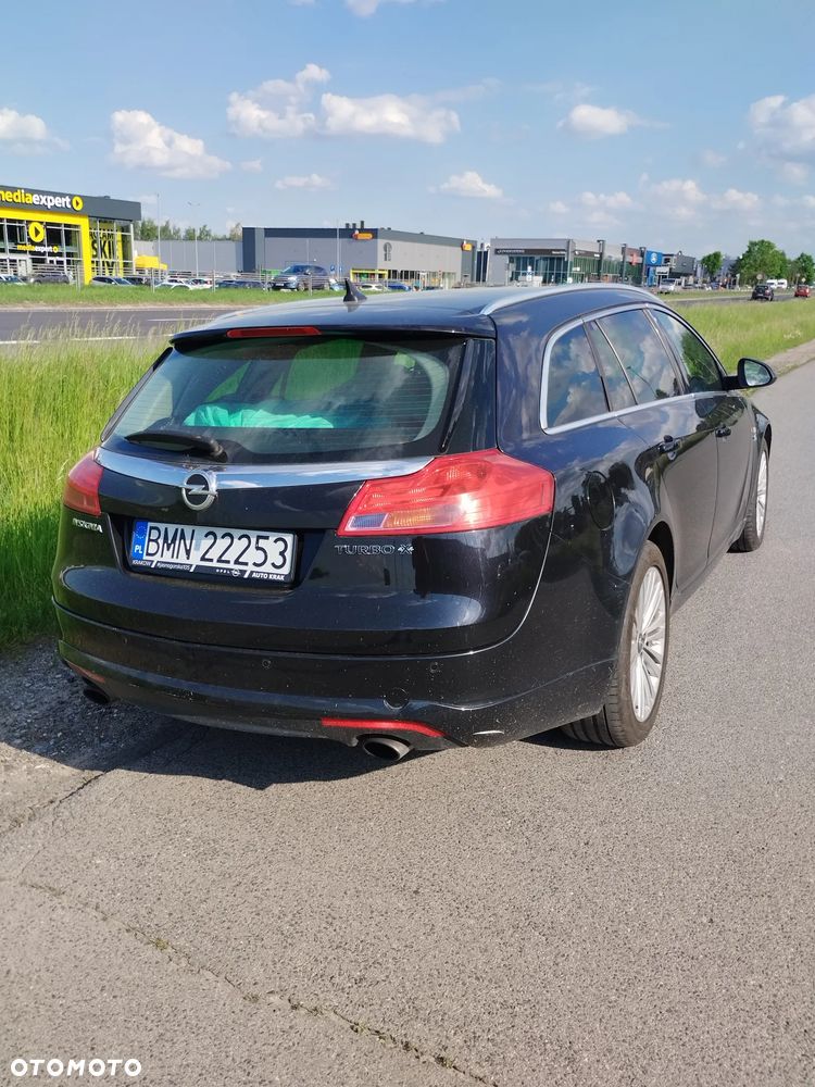 Opel Insignia 2.0 Turbo 4x4 Automatik - 4