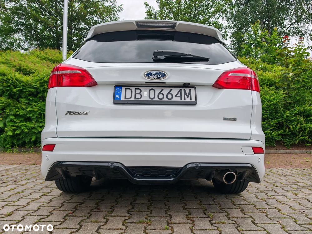 Ford Focus 1.5 EcoBoost STart-Stopp-System ST-LINE - 12