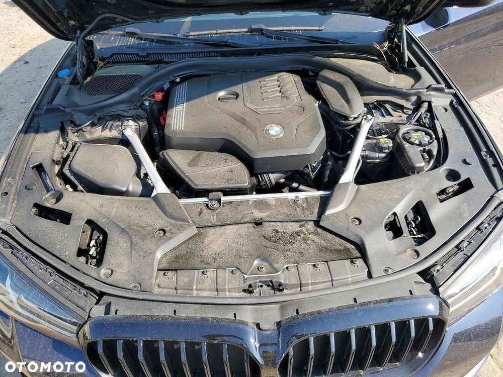 BMW Seria 5 520i M Sport Edition - 12