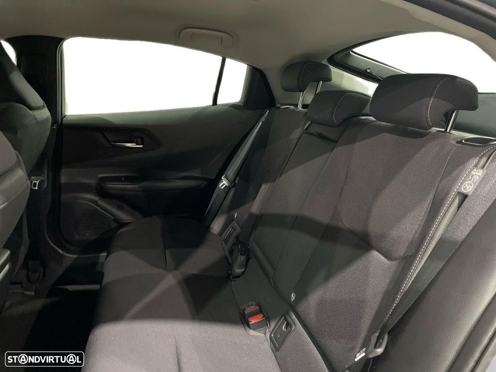 Toyota Prius - 13